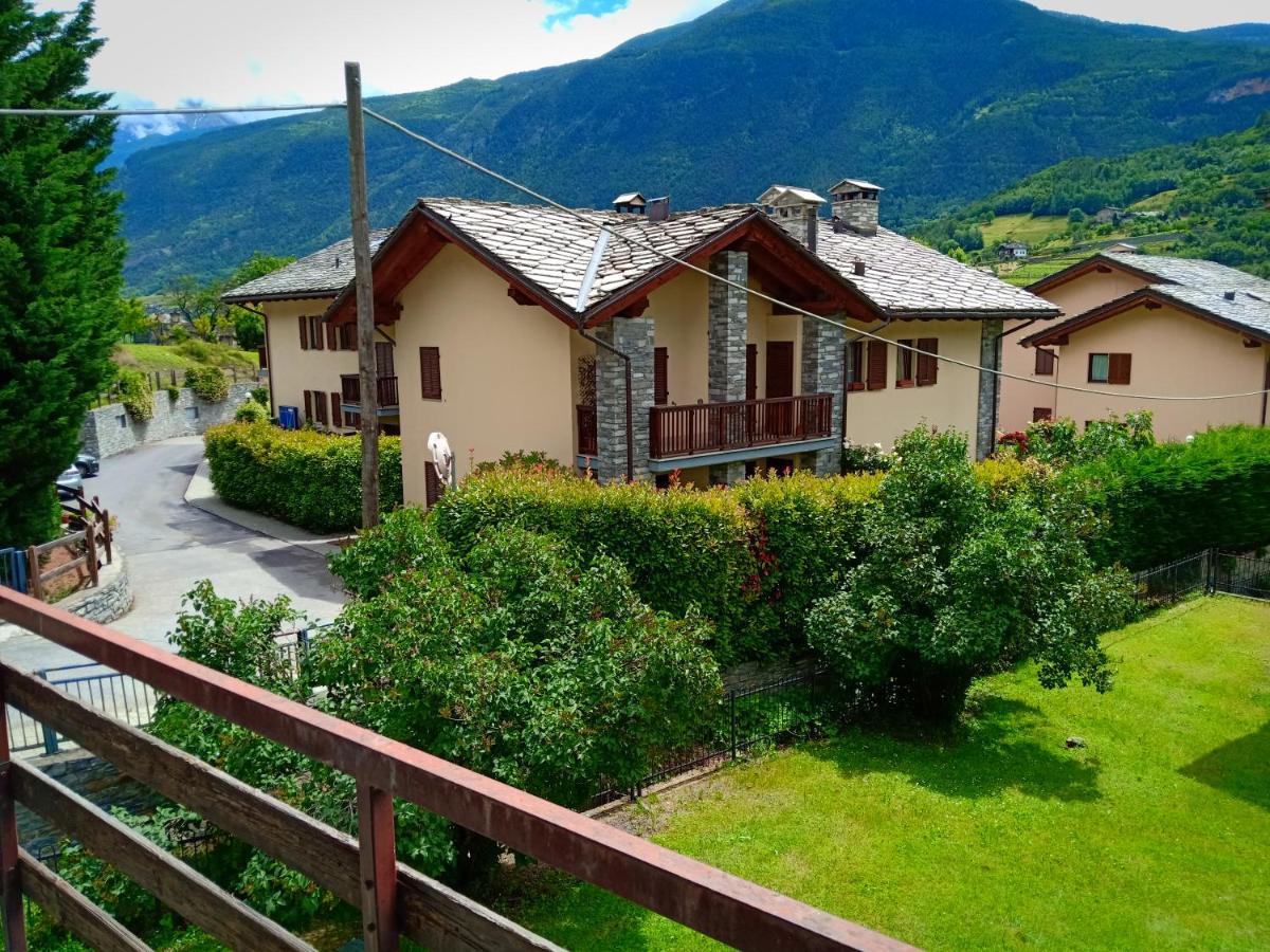 Appartamento Ai Piedi Del Gran Paradiso Saint-Pierre Zewnętrze zdjęcie